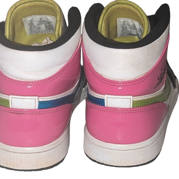 white cyber active fuchsia